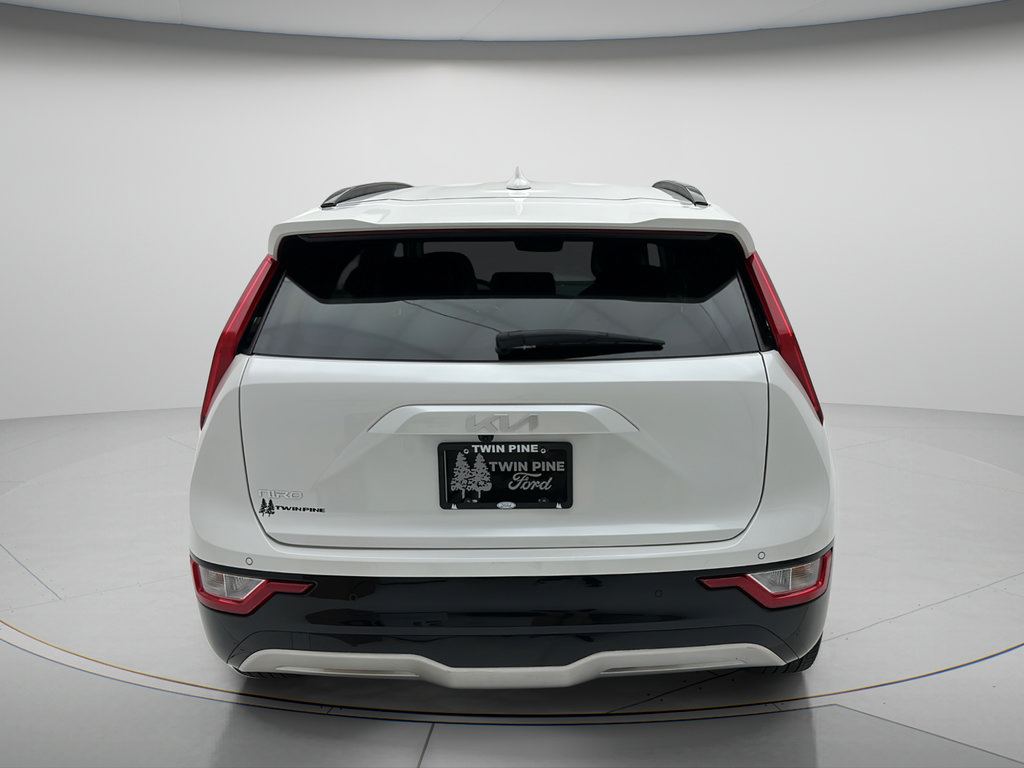 Used 2024 Kia Niro Wind w/ Wind Preserve Package FWD image 6