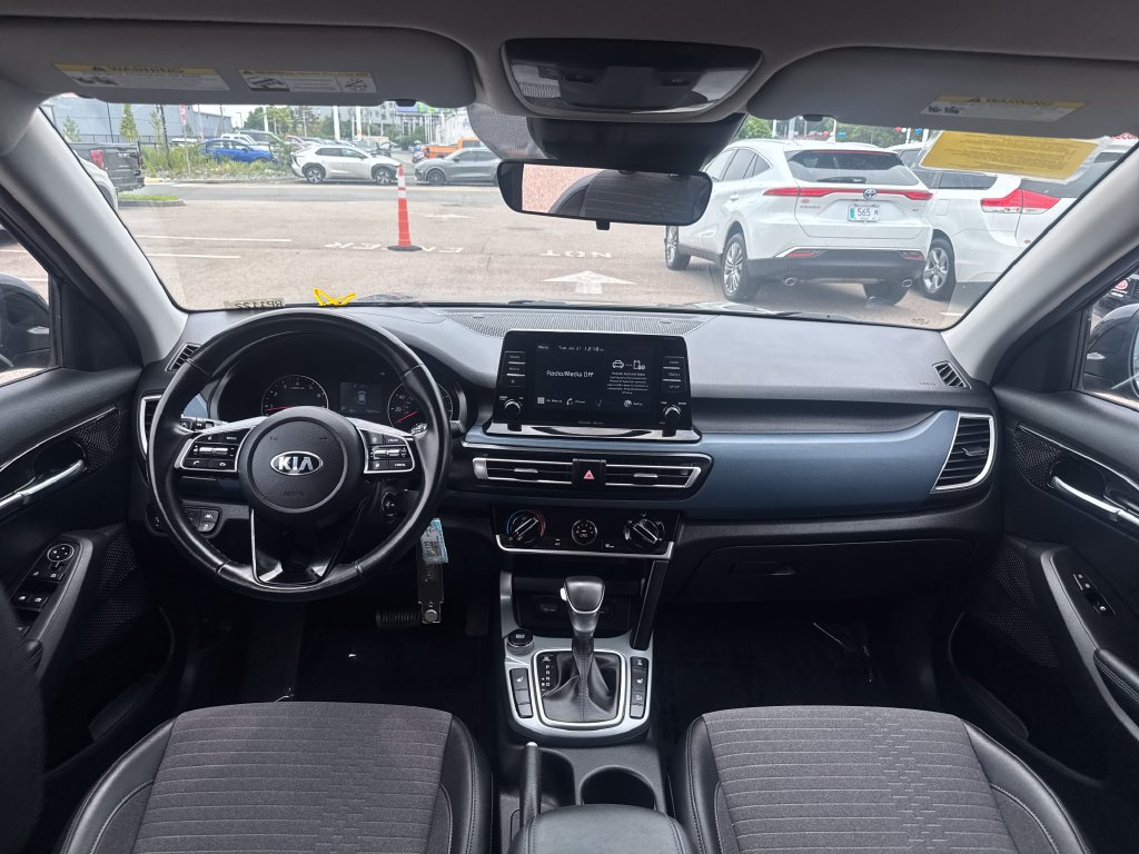 Used 2021 Kia Seltos S AWD/4WD image 11