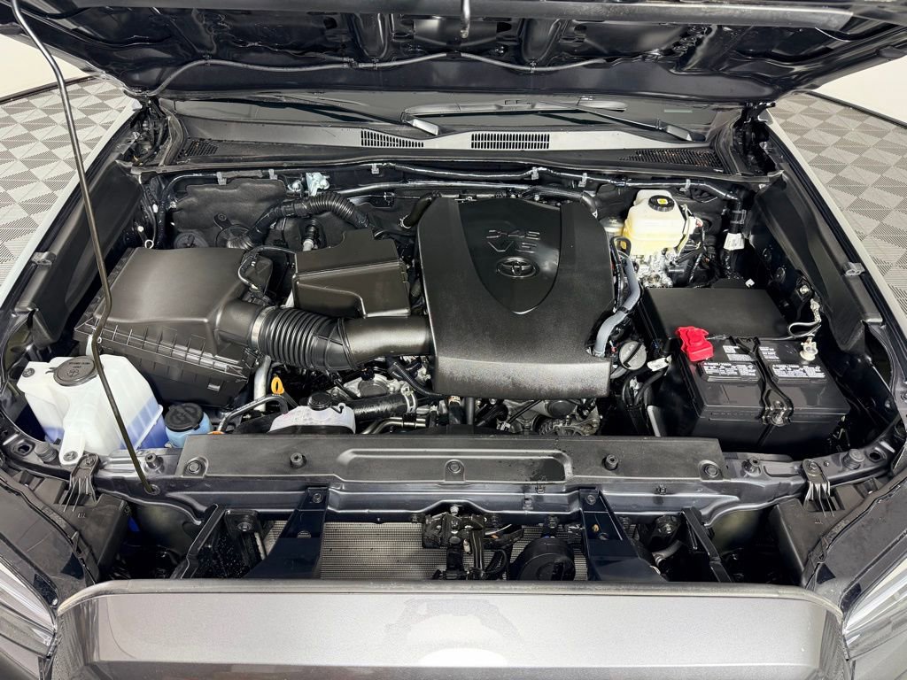 Used 2023 Toyota Tacoma TRD Off-Road w/ TRD Premium Off Road Package image 34