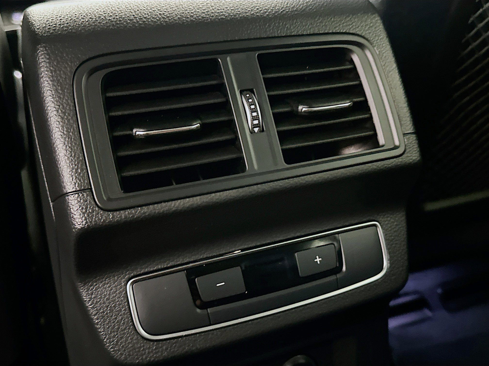 Used 2021 Audi Q5 Premium image 27