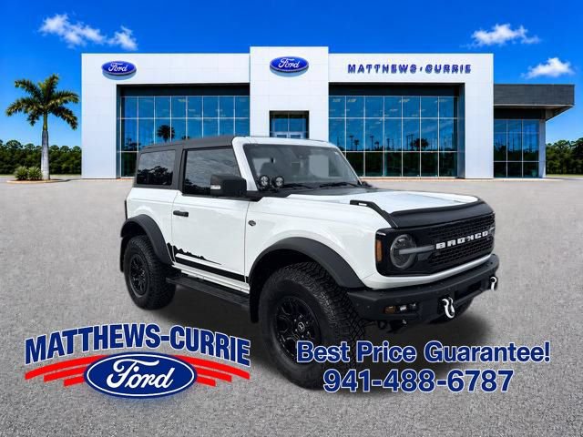 Used 2022 Ford Bronco Wildtrak AWD/4WD image 1