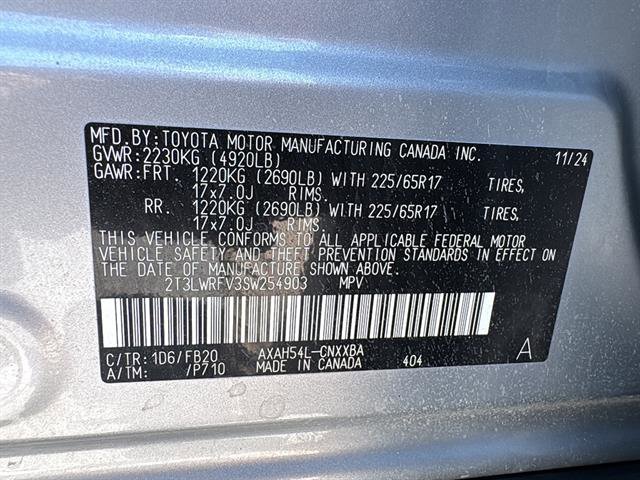 Used 2025 Toyota RAV4 LE AWD/4WD image 29