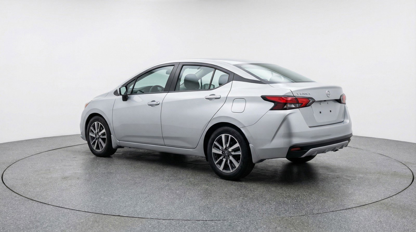Used 2025 Nissan Versa SV FWD image 6