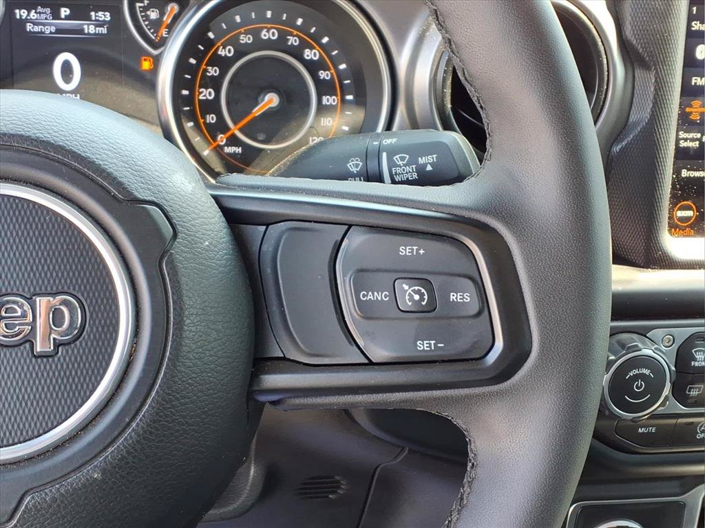 Certified 2023 Jeep Gladiator Sport AWD/4WD image 13