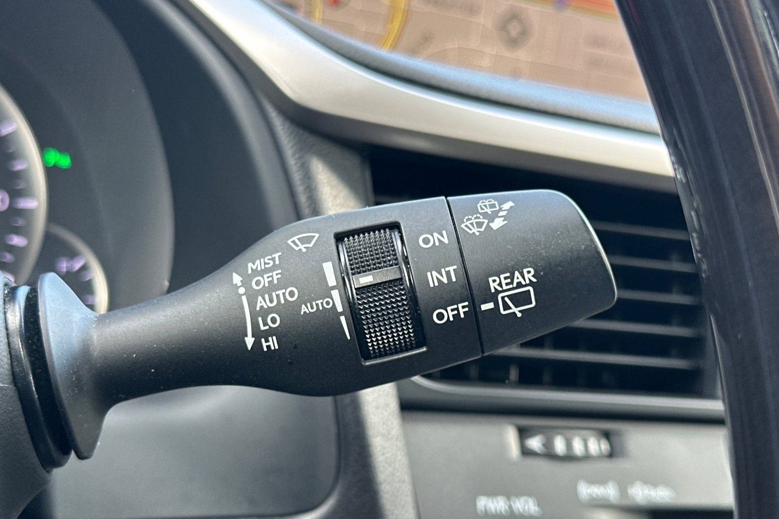 Used 2017 Lexus RX 450h AWD image 34