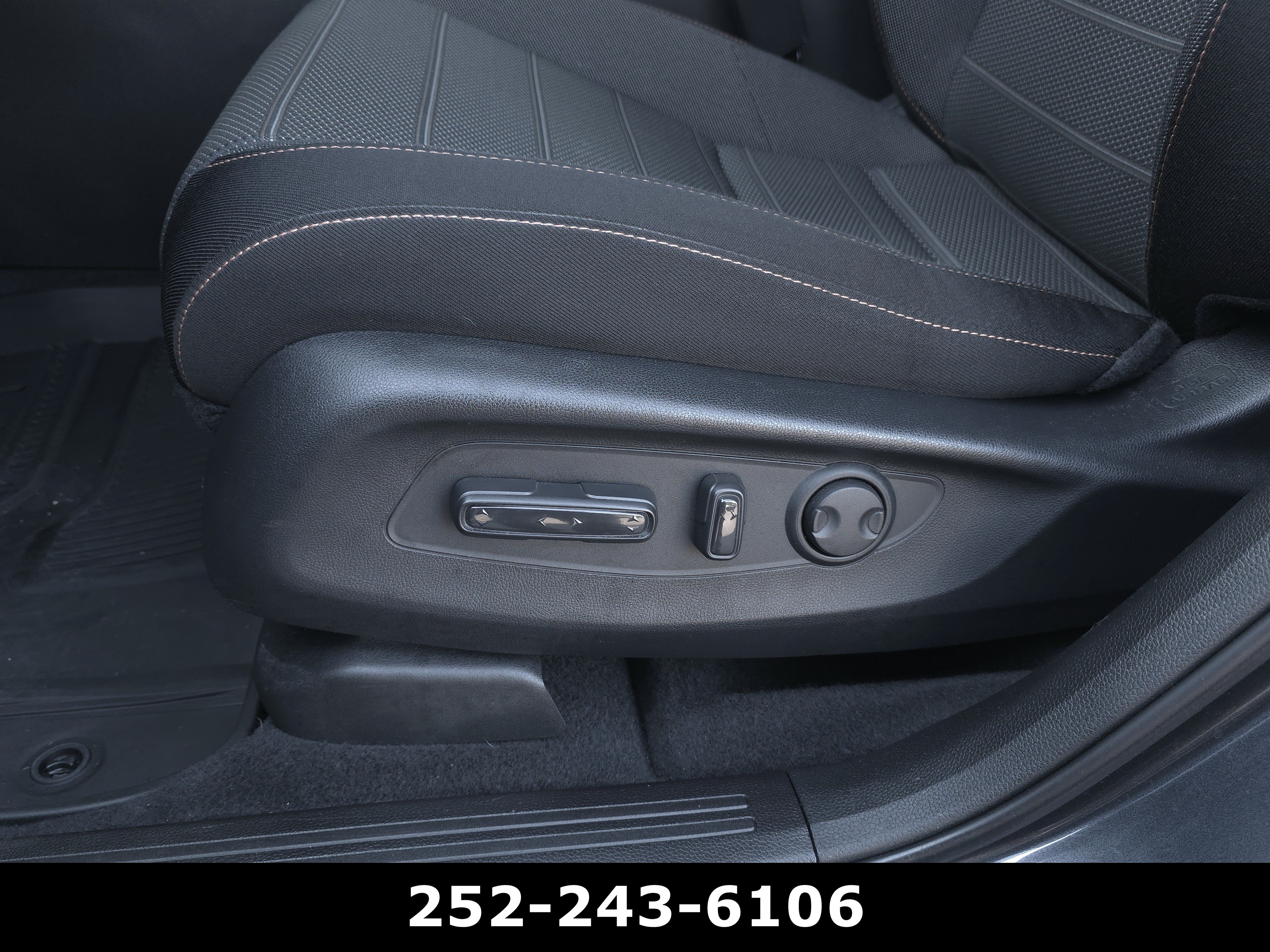 Used 2023 Honda CR-V Sport image 11