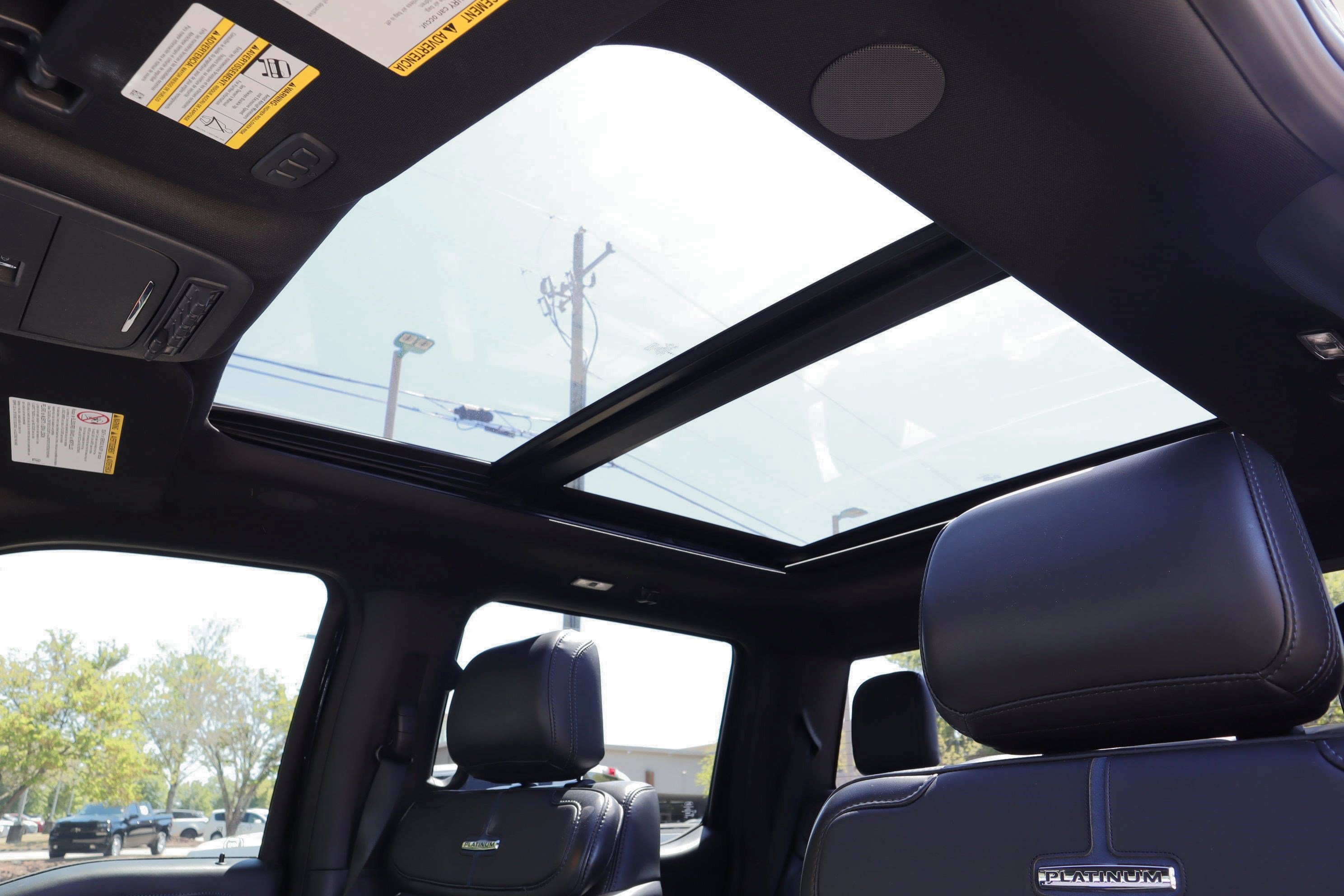 Used 2025 Ford F250 Platinum AWD/4WD image 8