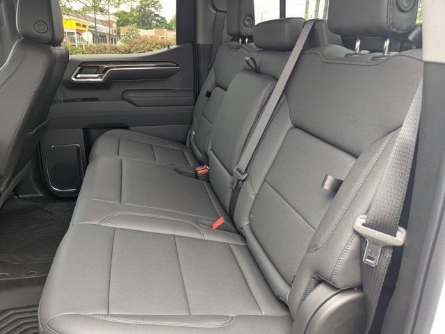 Used 2026 Chevrolet Silverado 1500 LT Trail Boss w/ Convenience Package II AWD/4WD image 14