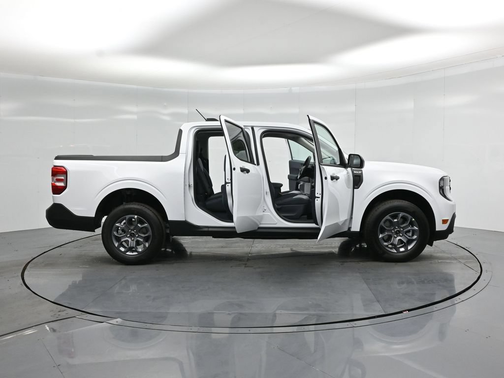 New 2026 Ford Maverick XLT FWD image 4
