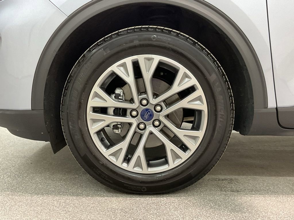 Used 2022 Ford Escape SEL image 30