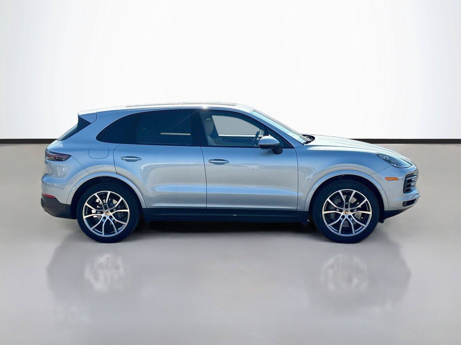 Used 2020 Porsche Cayenne S AWD/4WD image 18