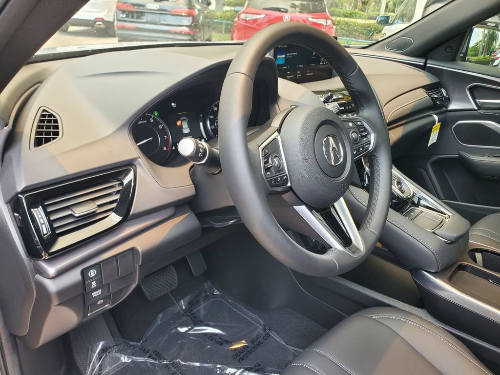 Used 2026 Acura RDX SH-AWD image 15