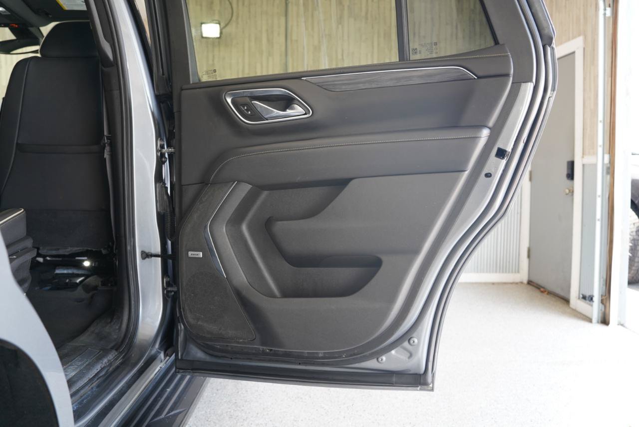 Used 2021 GMC Yukon SLT w/ SLT Luxury Package AWD/4WD image 36