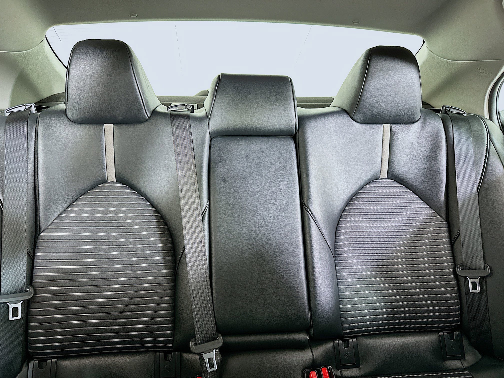 Used 2023 Toyota Camry SE image 29