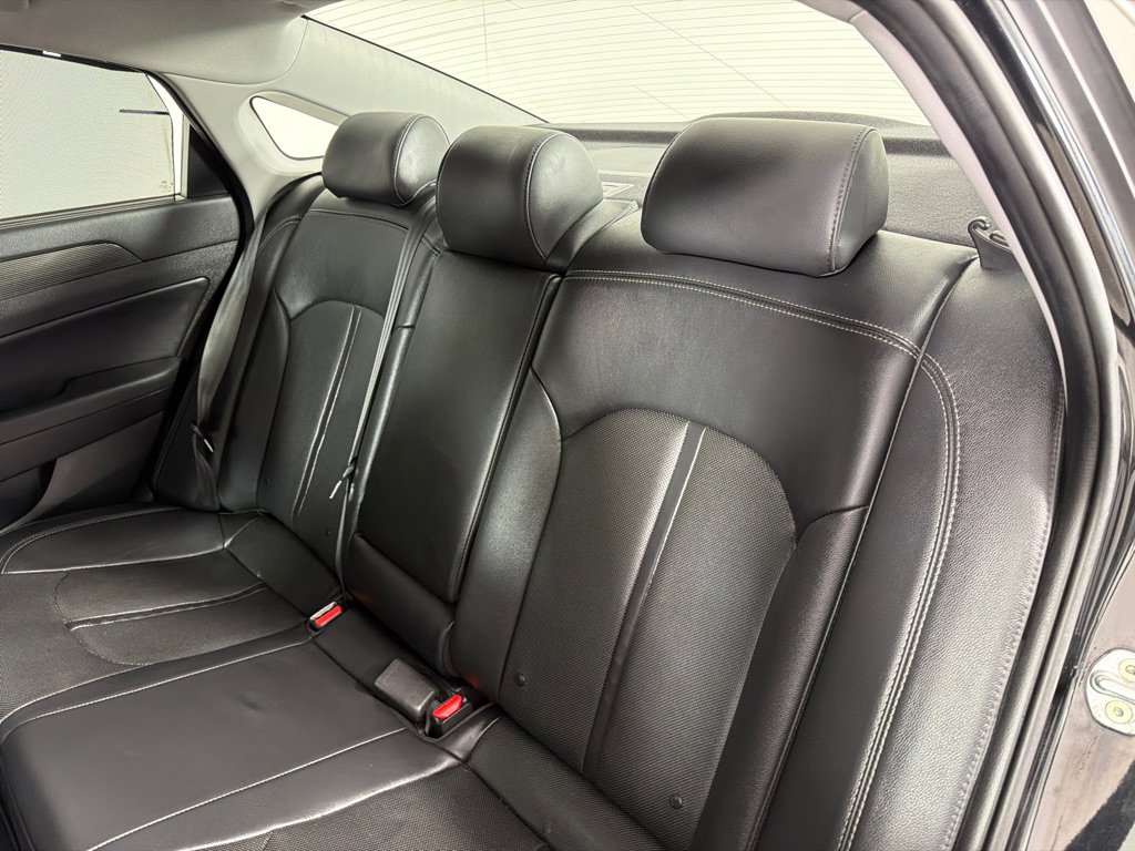 Used 2018 Hyundai Sonata Limited w/ Limited Ultimate Package 03 FWD image 19