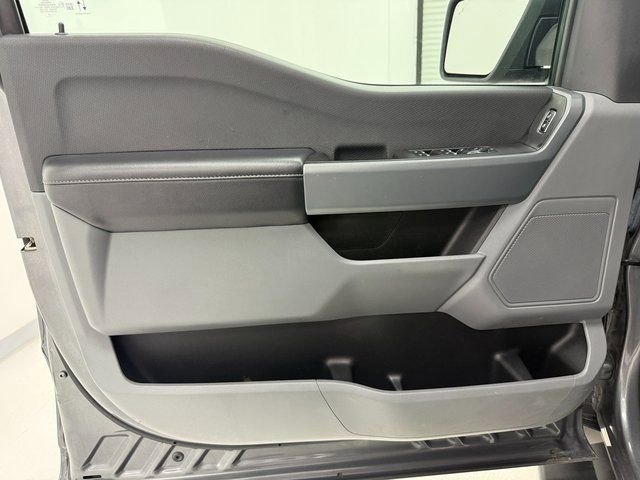 Used 2023 Ford F150 XLT w/ XTR Package image 28