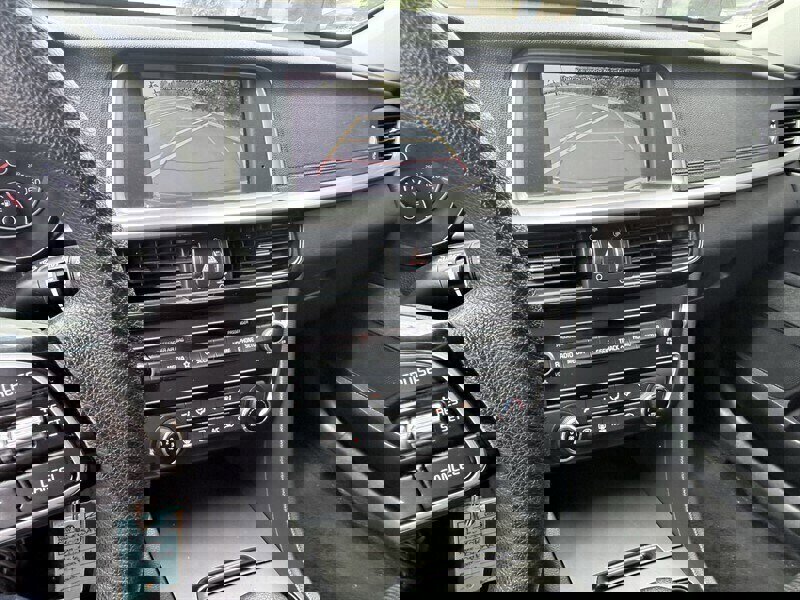 Used 2019 Kia Optima LX image 11