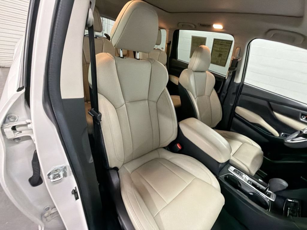 Used 2024 Subaru Ascent Limited w/ Technology Package AWD/4WD image 29