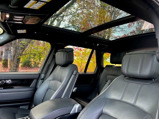 Used 2019 Land Rover Range Rover Supercharged AWD/4WD image 44