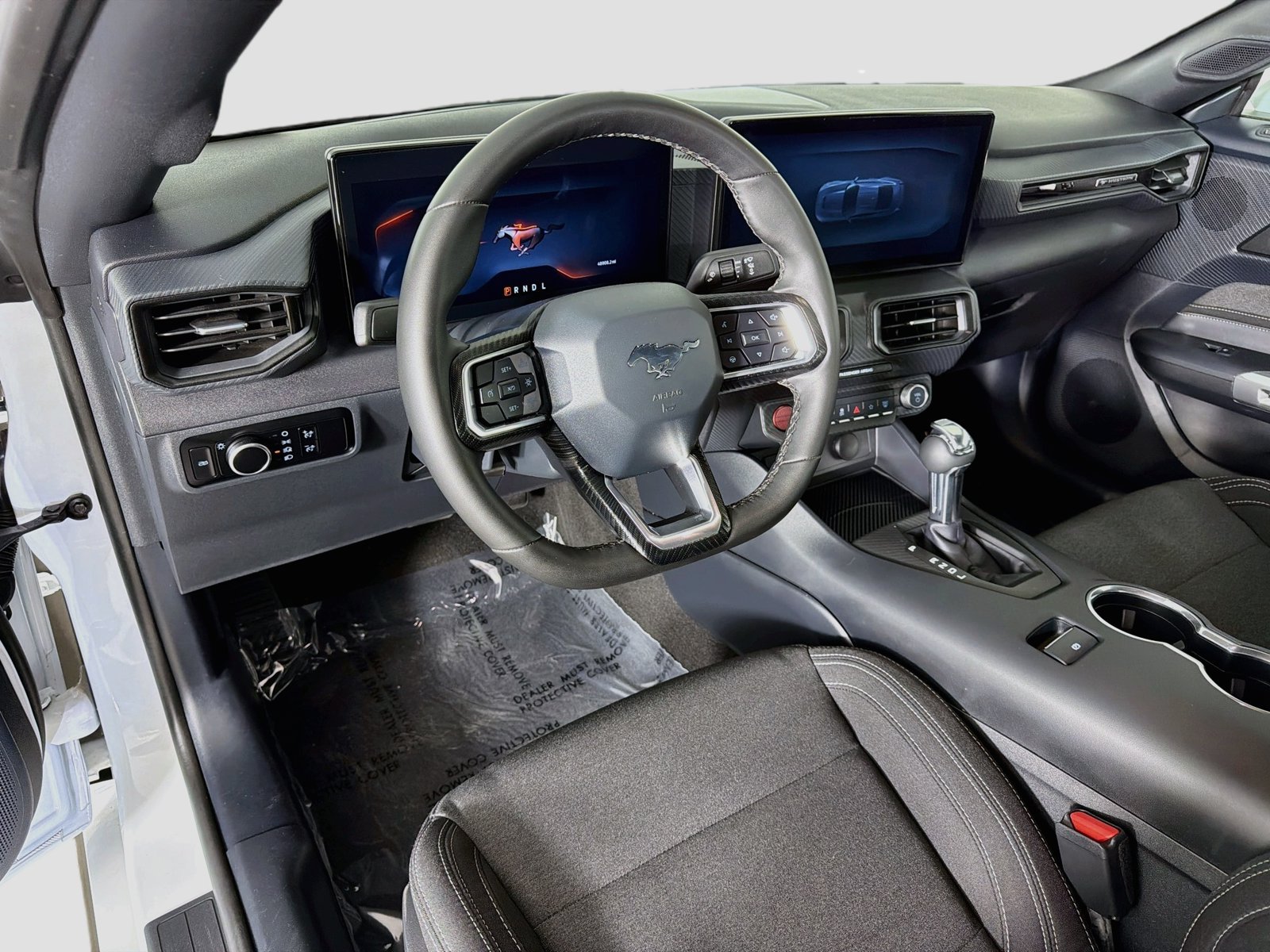 Used 2024 Ford Mustang Coupe RWD image 9