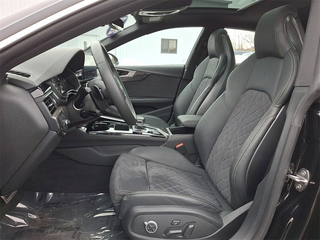 Used 2023 Audi S5 Premium image 14