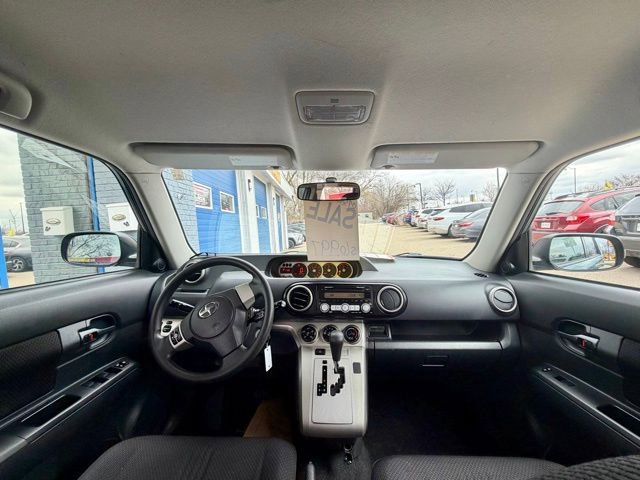 Used 2009 Scion xB image 13