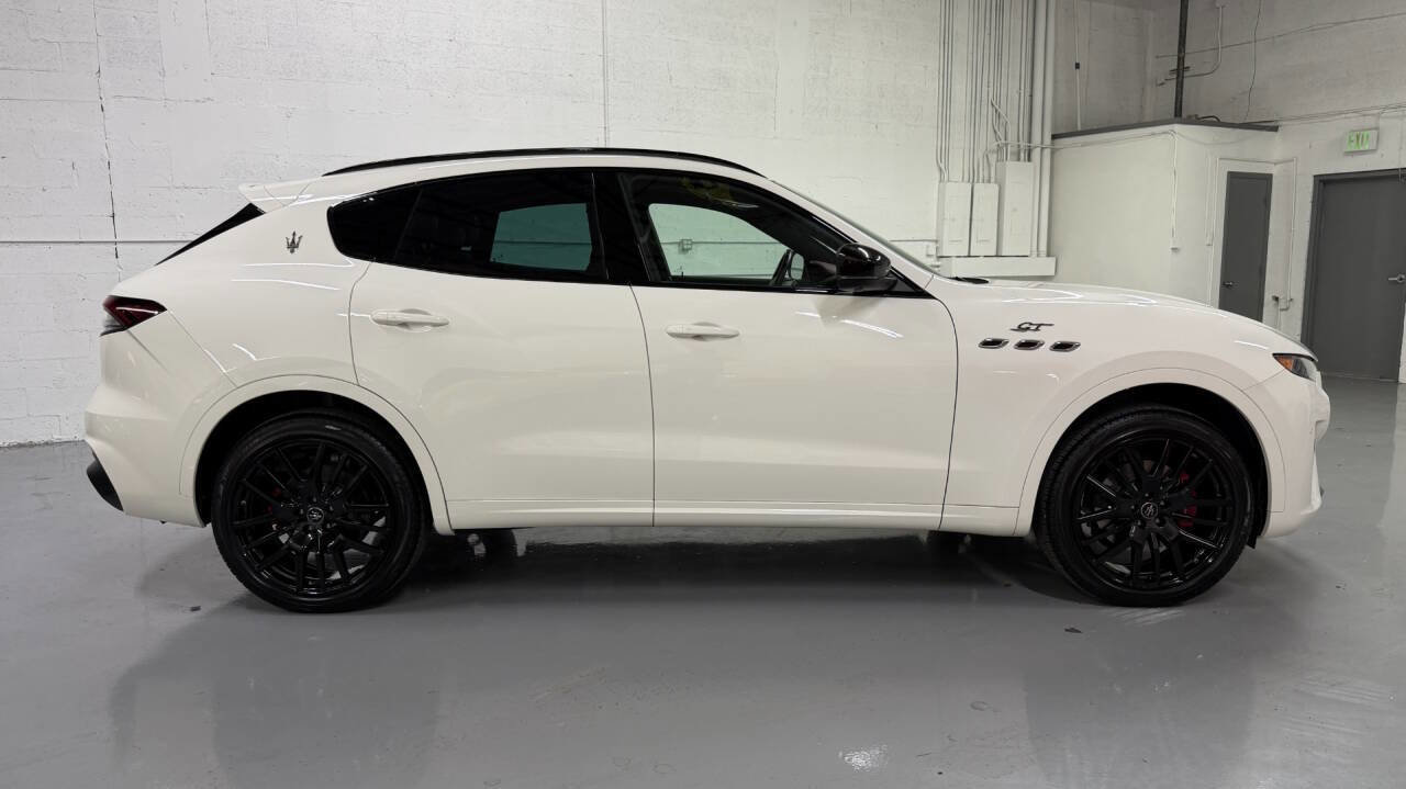 Used 2022 Maserati Levante GT AWD/4WD image 8