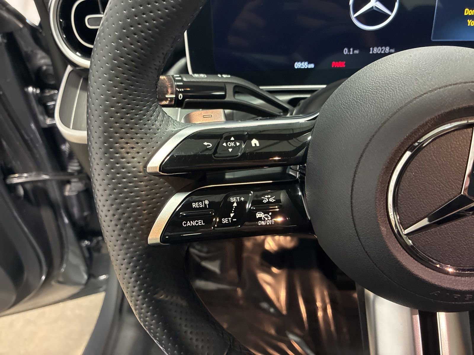 Used 2024 Mercedes-Benz C 300 4MATIC Sedan image 17