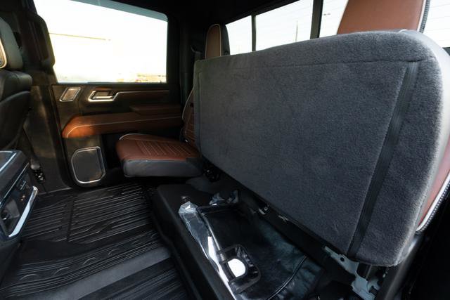 Used 2025 GMC Sierra 2500 Denali Ultimate image 33
