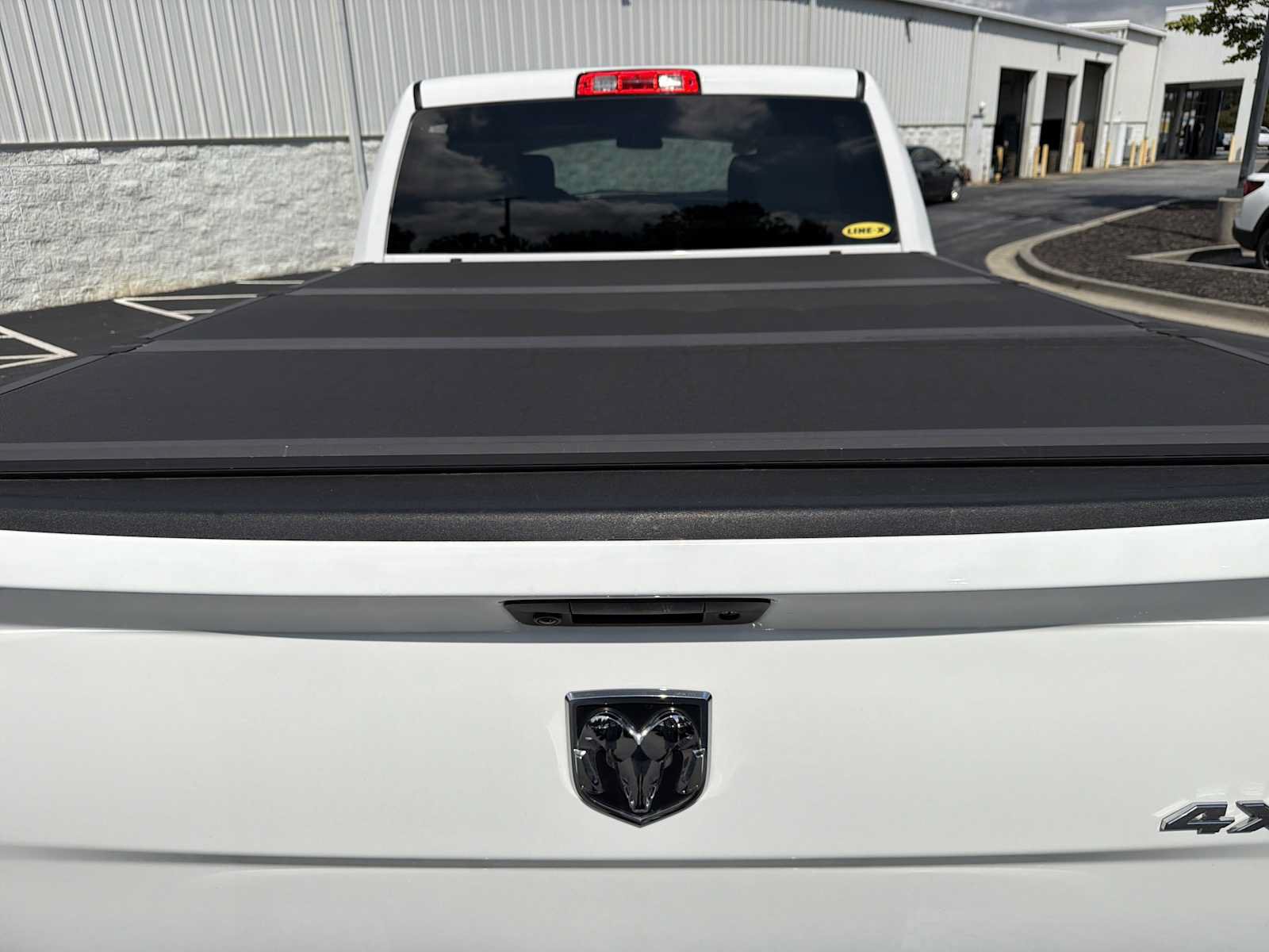 Used 2018 RAM 2500 Tradesman w/ Chrome Appearance Group AWD/4WD image 28