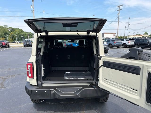 New 2026 Ford Bronco Outer Banks AWD/4WD image 12