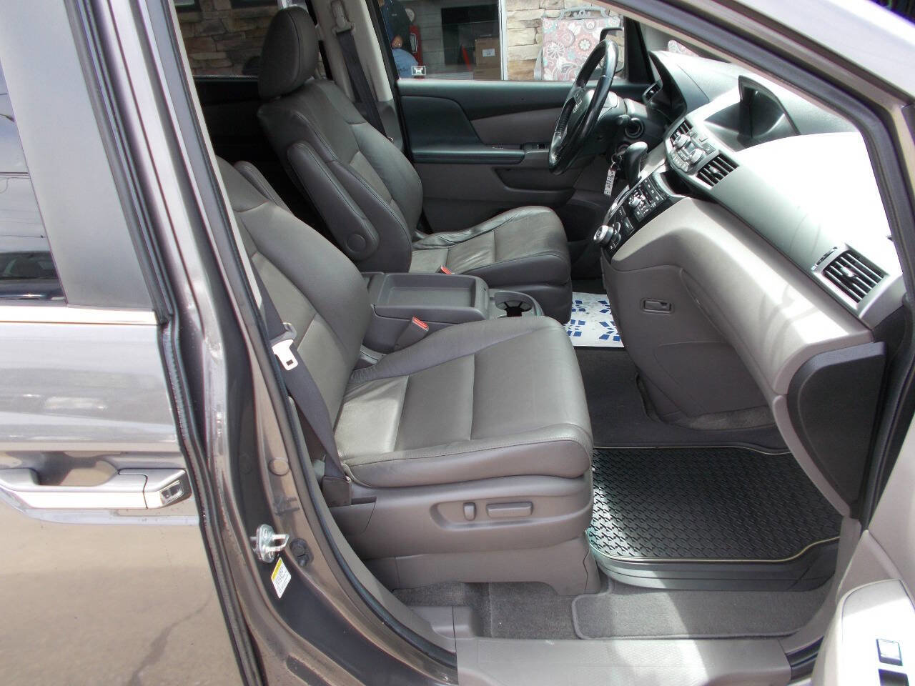 Used 2011 Honda Odyssey EX-L image 16