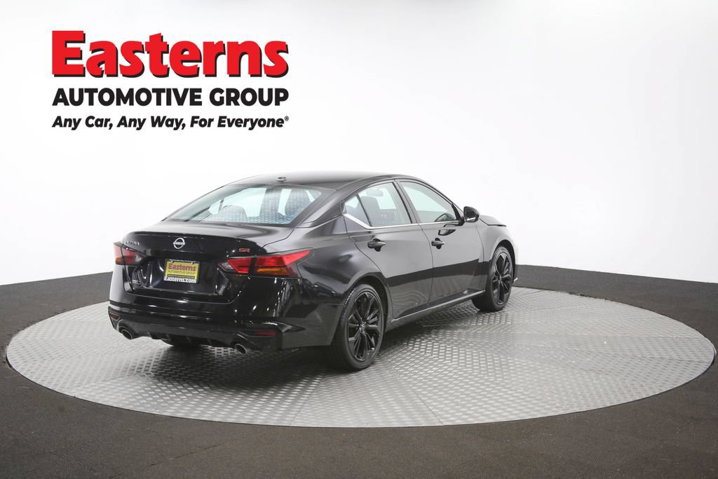 Used 2024 Nissan Altima 2.5 SR FWD image 41