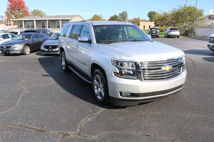Used 2018 Chevrolet Suburban Premier image 19