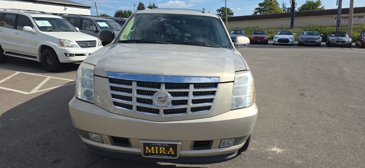 Used 2009 Cadillac Escalade ESV AWD image 8