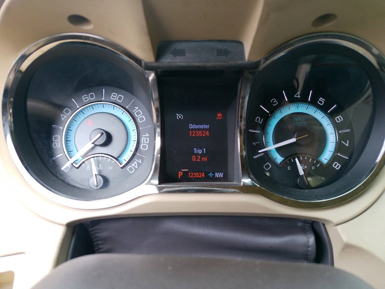 Used 2012 Buick LaCrosse Convenience FWD image 31