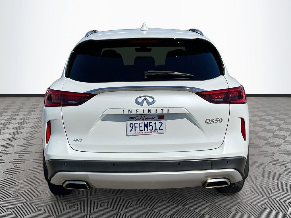Used 2023 INFINITI QX50 Sensory image 6
