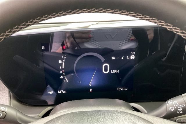 Certified 2025 Buick Encore GX Avenir w/ Avenir Convenience Package AWD/4WD image 24