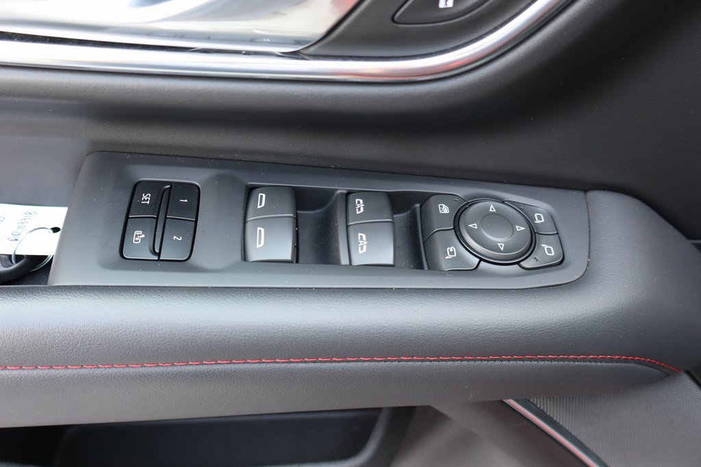 Used 2024 Chevrolet Suburban RST w/ Luxury Package image 29