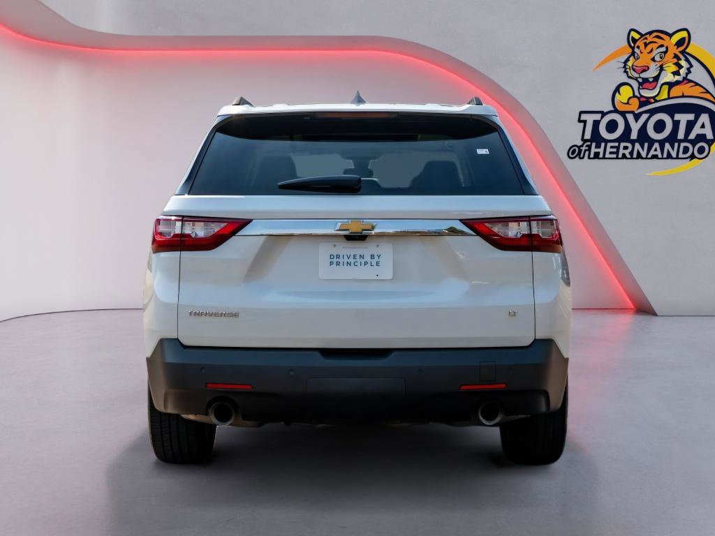 Used 2019 Chevrolet Traverse LT w/ LT Premium Package image 6