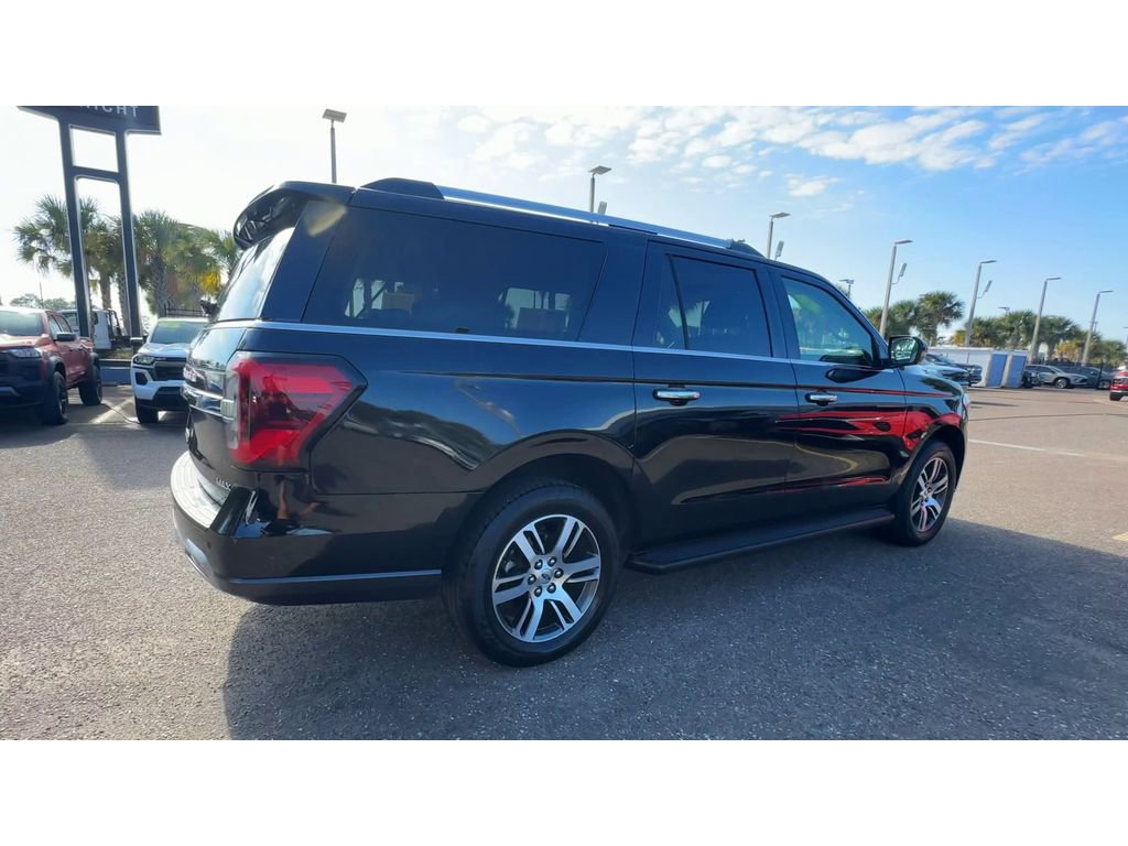 Used 2024 Ford Expedition Max Limited image 2