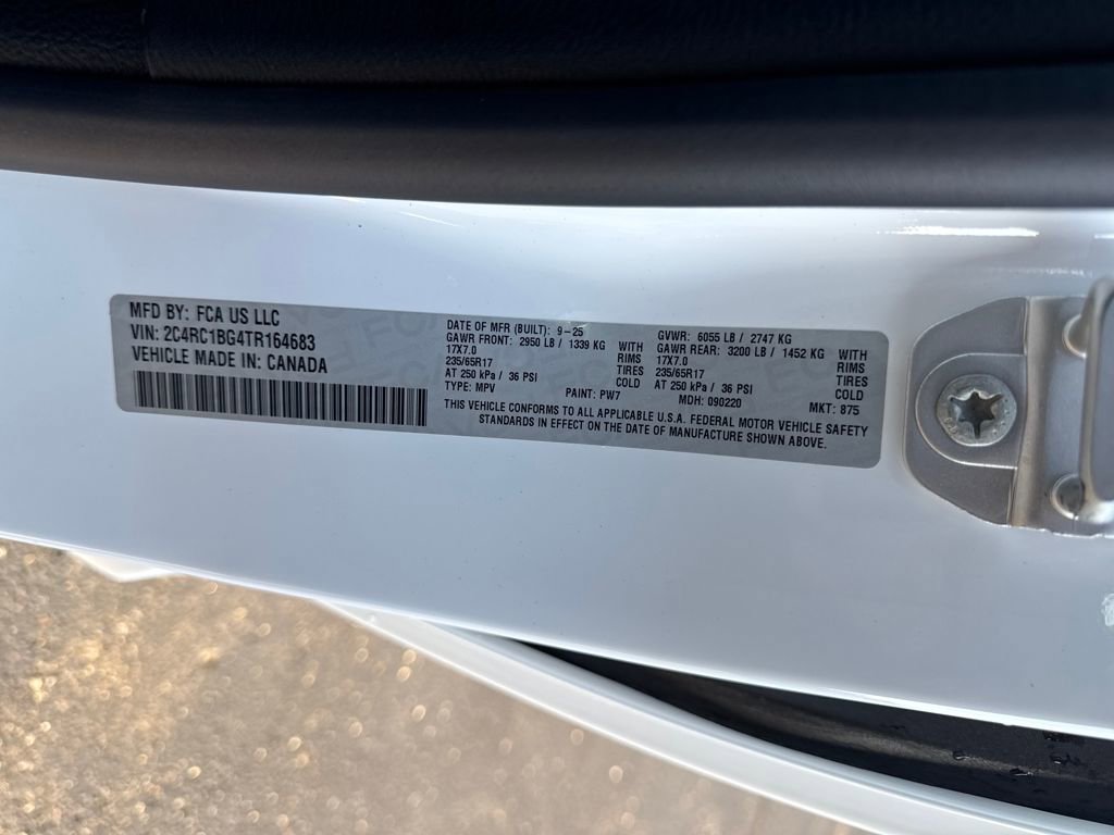 New 2026 Chrysler Pacifica Select image 29