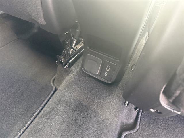 Used 2023 Chevrolet TrailBlazer RS w/ Sun and Liftgate Package image 18