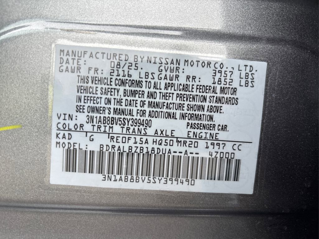 Used 2025 Nissan Sentra S image 16
