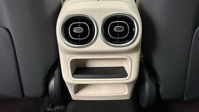 Certified 2026 Mercedes-Benz GLC 300 4MATIC image 29