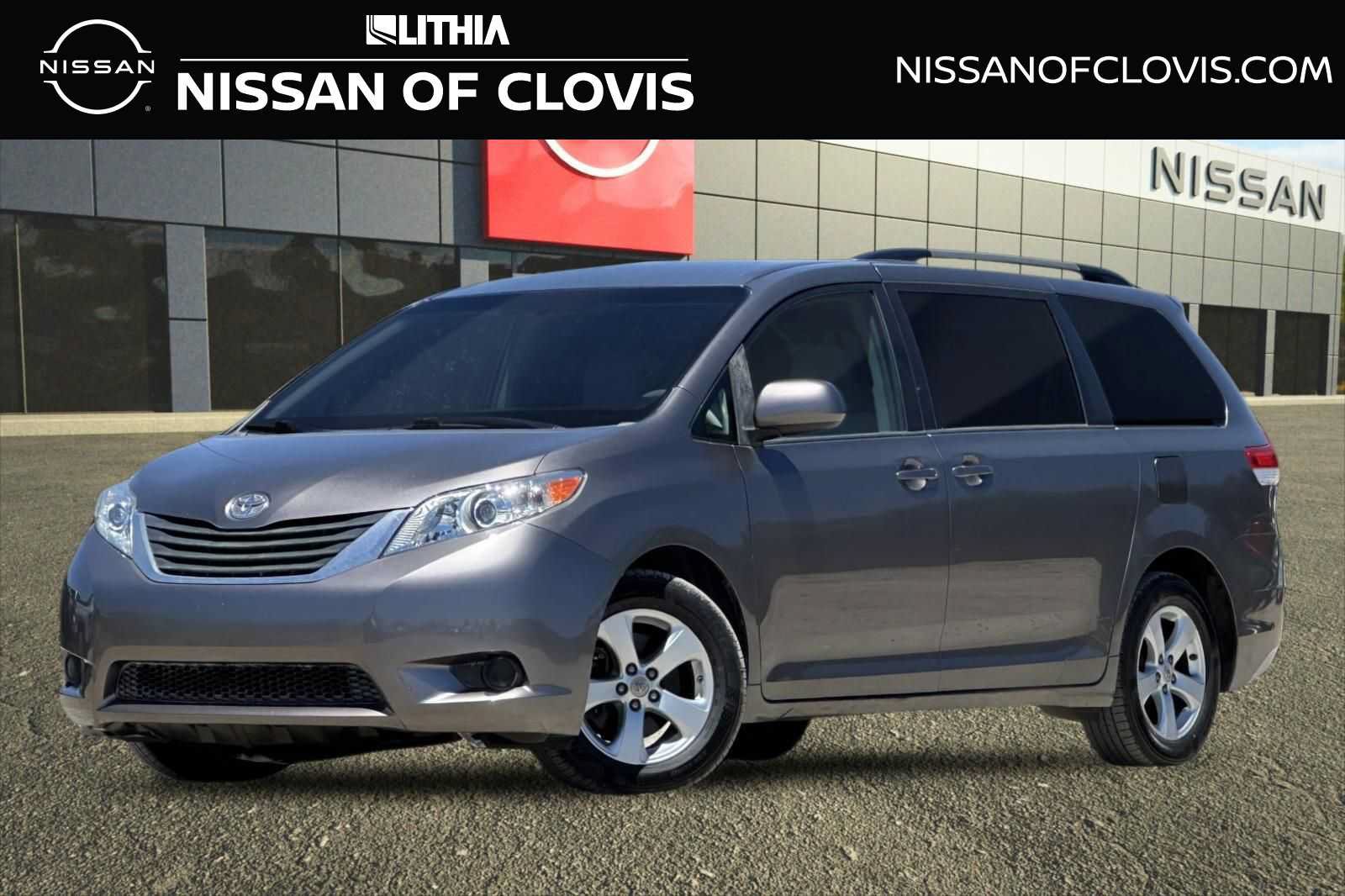 Used 2014 Toyota Sienna LE FWD video 1