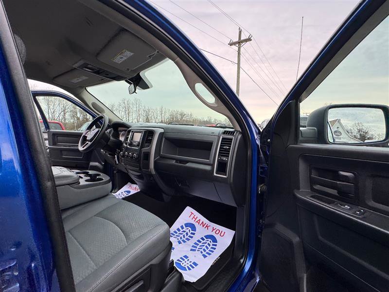 Used 2018 RAM 1500 Express w/ Express Value Package image 37