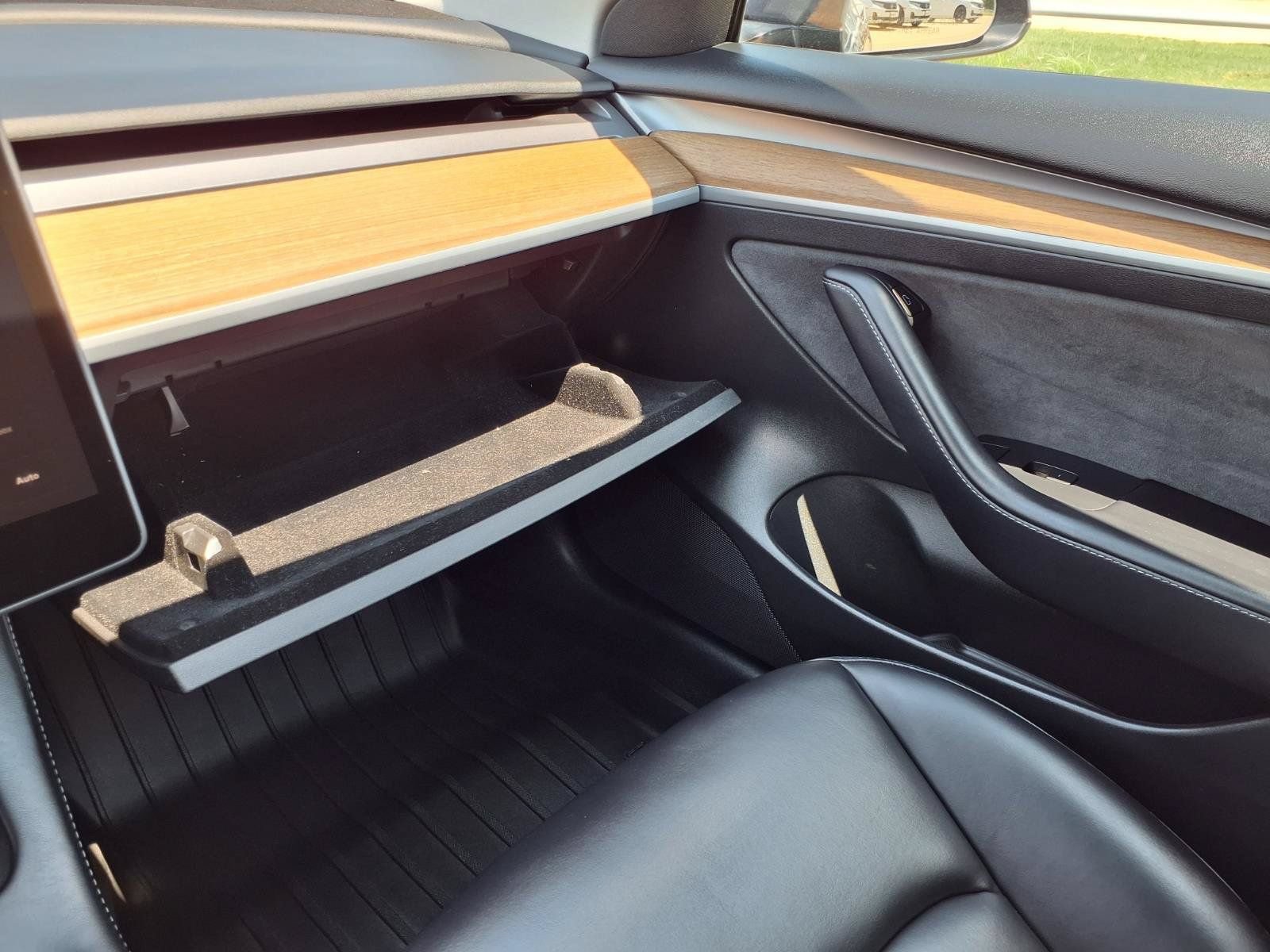 Used 2023 Tesla Model 3 Standard Range RWD image 21