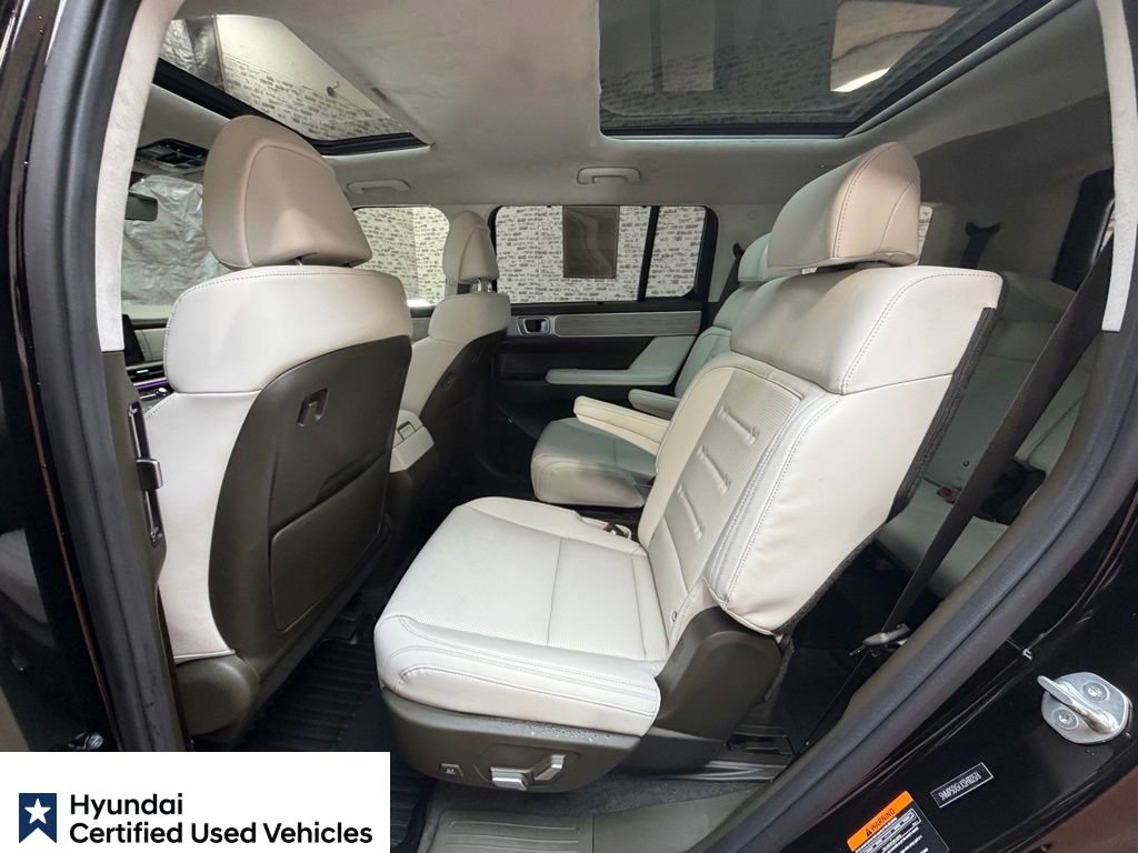 Certified 2025 Hyundai Santa Fe Calligraphy image 17