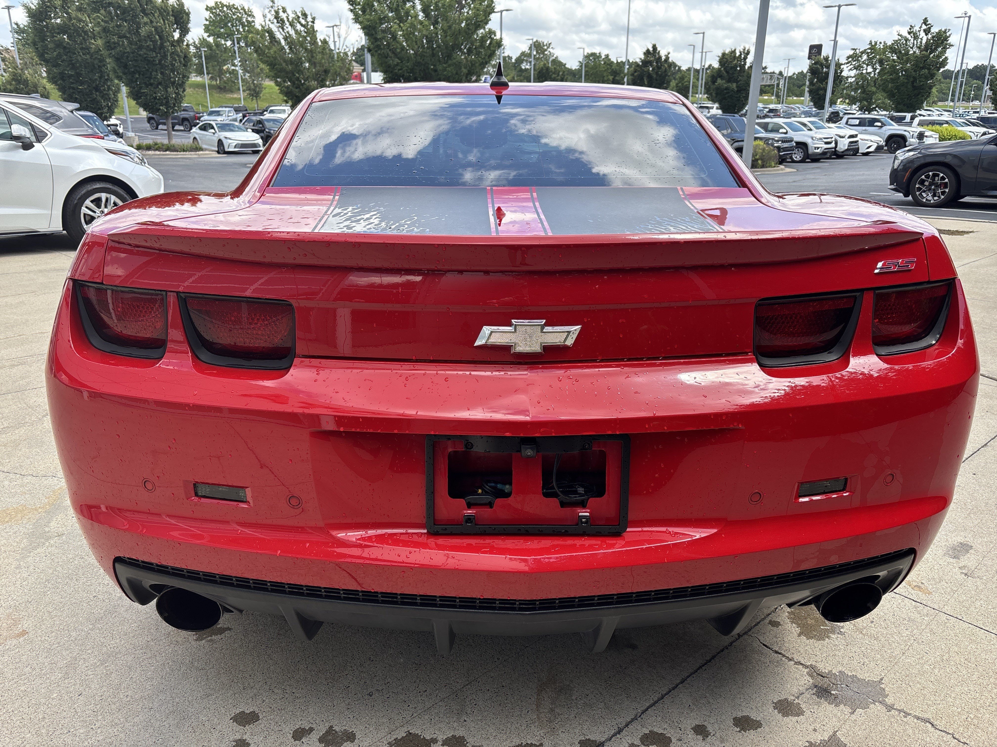 Used 2010 Chevrolet Camaro SS w/ RS Package RWD image 8